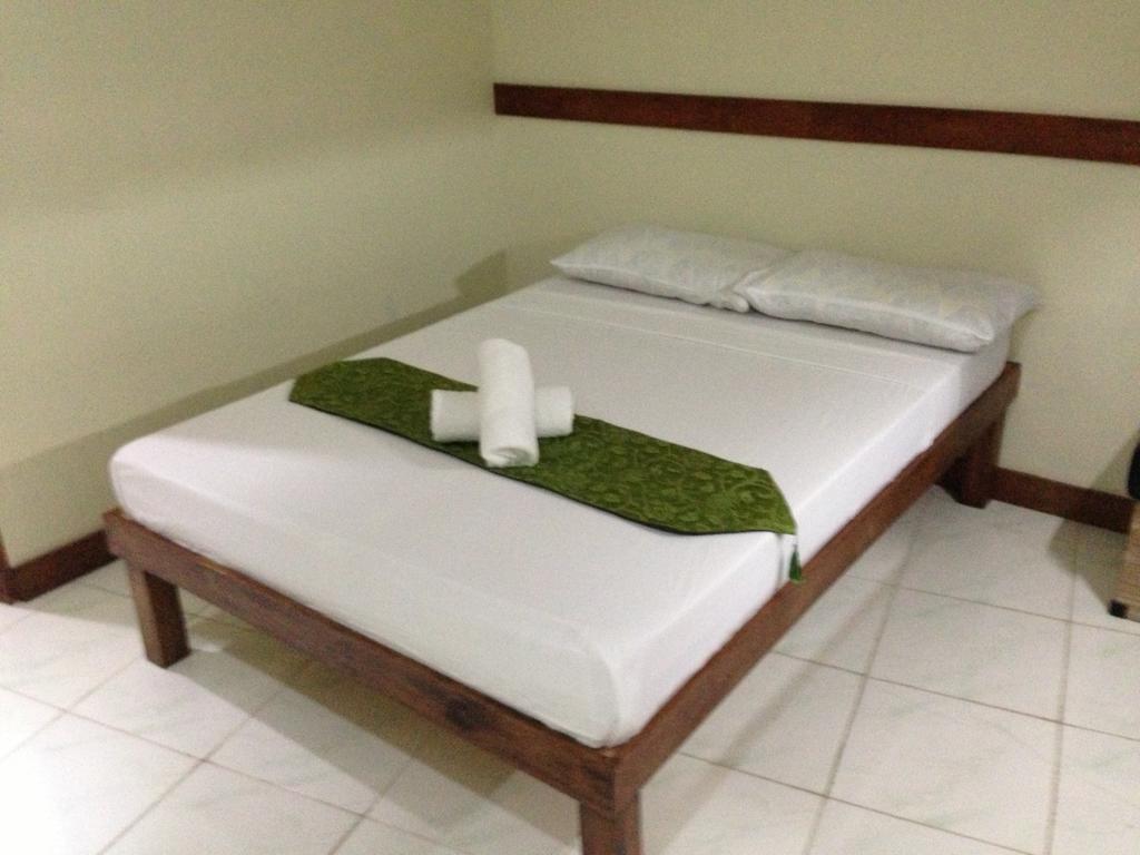 Qm Pension House タグビララン 部屋 写真