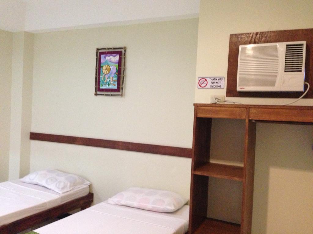 Qm Pension House タグビララン 部屋 写真